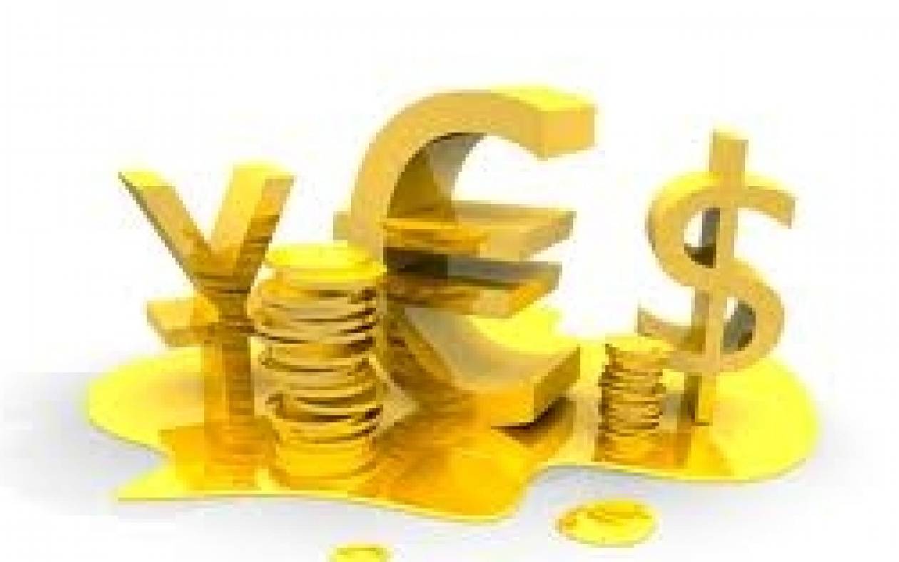 Το ευρώ σημειώνει οριακή πτώση