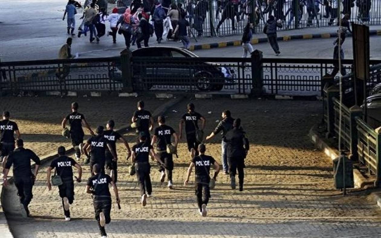 Αίγυπτος: Εις θάνατον 185 άτομα για επίθεση σε αστυνομικούς