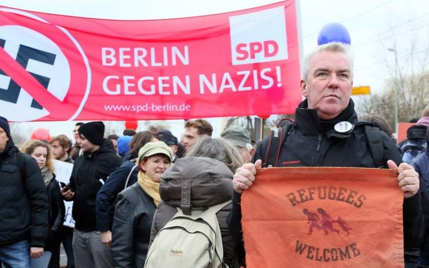 Βερολίνο: Νέα εφαρμογή για smartphones κατά των… ναζί!