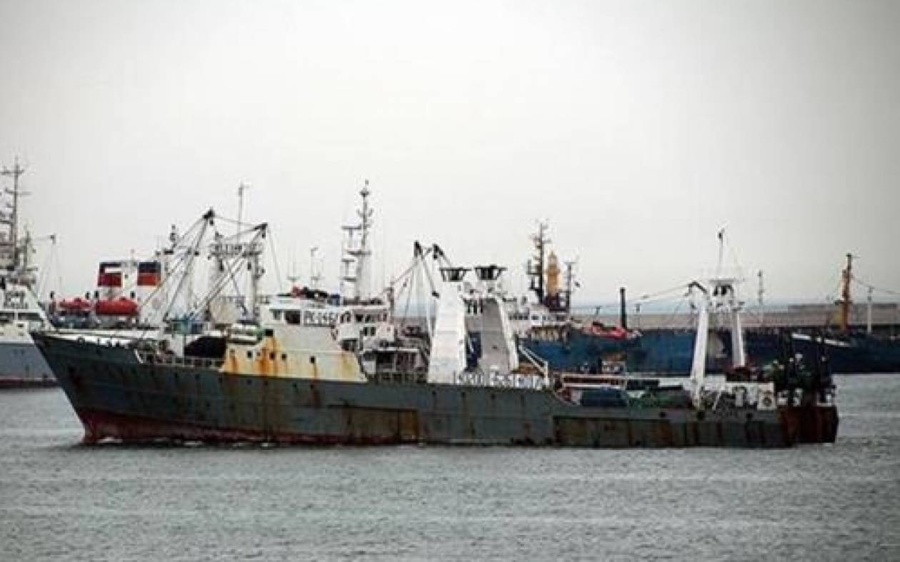 Δεκάδες νεκροί και αγνοούμενοι από το ναυάγιο στη Βερίγγεια