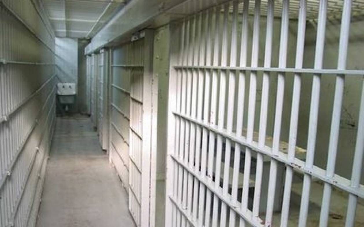 Επτά χρόνια στη φυλακή για διάρρηξη χρυσοχοείου στη Ρόδο