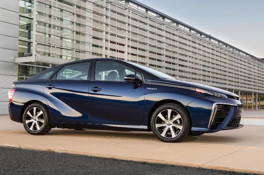 Toyota: Μπαίνει στην παραγωγή το Mirai με καύσιμο υδρογόνου