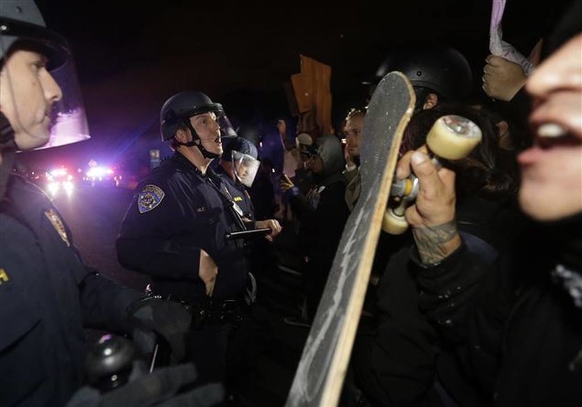 ΗΠΑ: Επεισοδιακές κινητοποιήσεις κατά της αστυνομικής βίας 