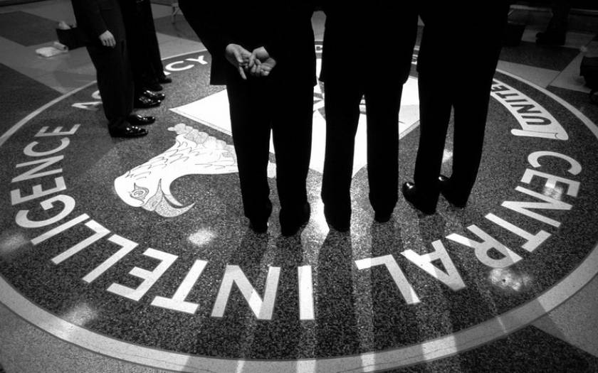 Πρώην στελέχη της CIA περνούν στην αντεπίθεση