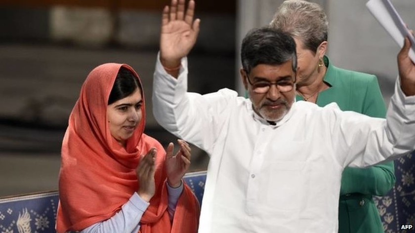 Η Μαλάλα παρέλαβε το Νόμπελ Ειρήνης