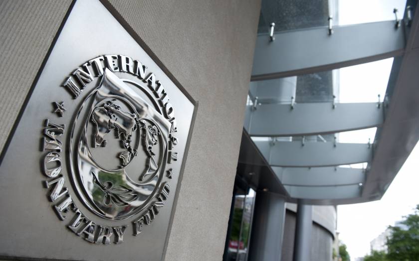 Πολιτική σταθερότητα ζητά το ΔΝΤ για να επιστρέψει