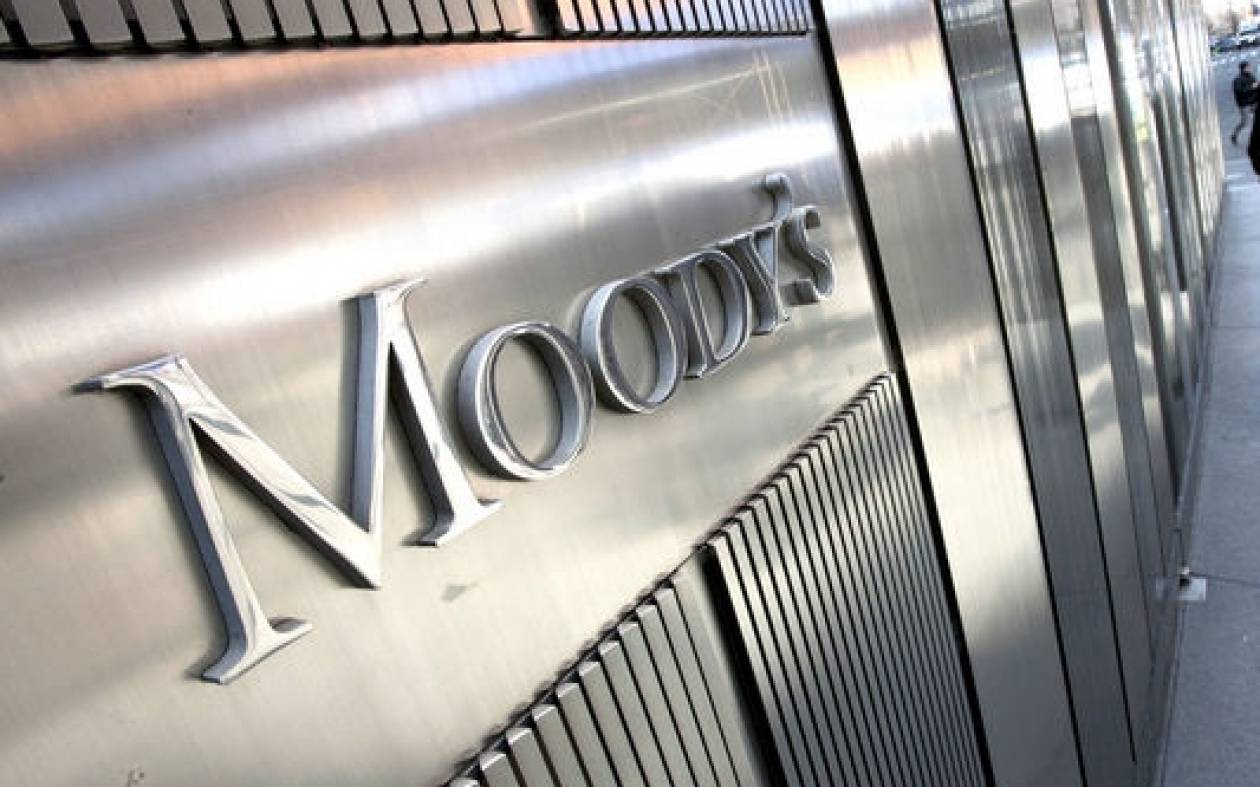 Βρήκε πόρτα ανοικτή και... μπήκε η Moody's