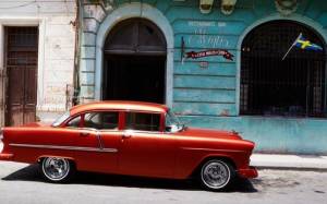 «Η άρση του εμπάργκο θα αλλοιώσει την Κούβα»