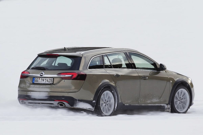 Opel: Νέο Corsa Απόλαυση στην οδήγηση και το Χειμώνα