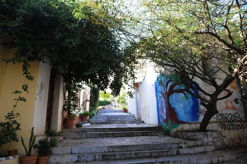 Πλάκα: Εδώ «χτυπά» η καρδιά της Αθήνας 