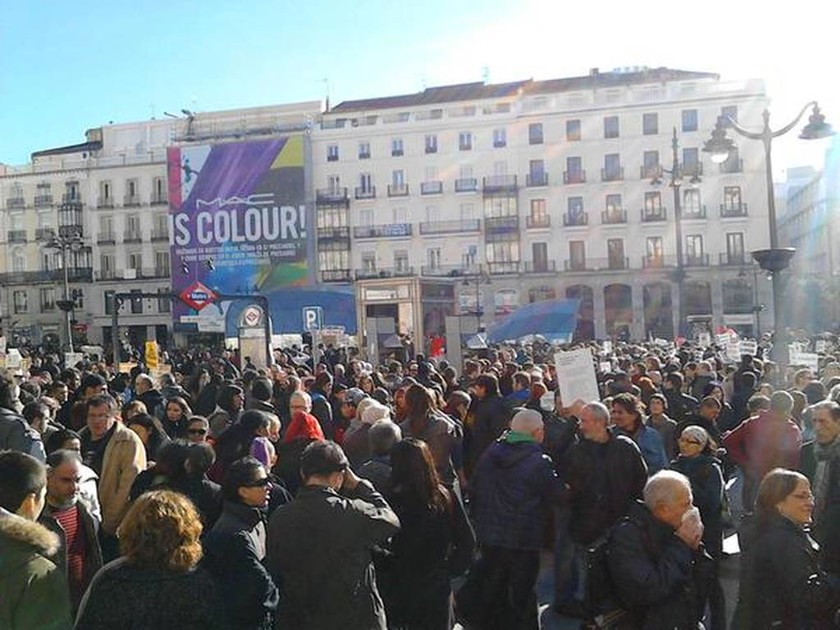 Ισπανία: Χιλιάδες στους δρόμους για το νόμο – «φίμωτρο»(vid)