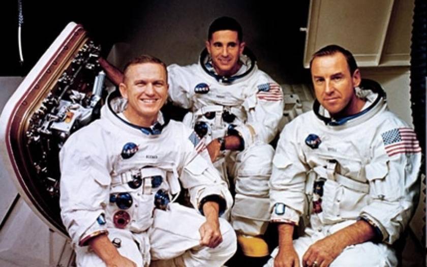 Το 1968 εκτοξεύεται το Apollo 8