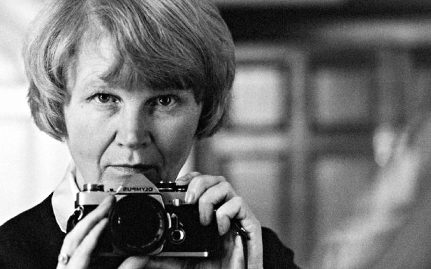 Πέθανε η διάσημη βρετανίδα φωτογράφος Τζέιν Μπόουν