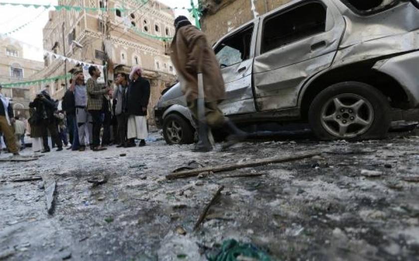 Υεμένη: Πέντε εκρήξεις στο κέντρο της Σαναά