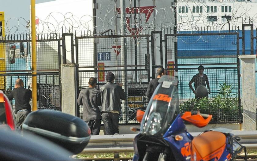 Συλλήψεις επτά παράνομων μεταναστών στην Πάτρα