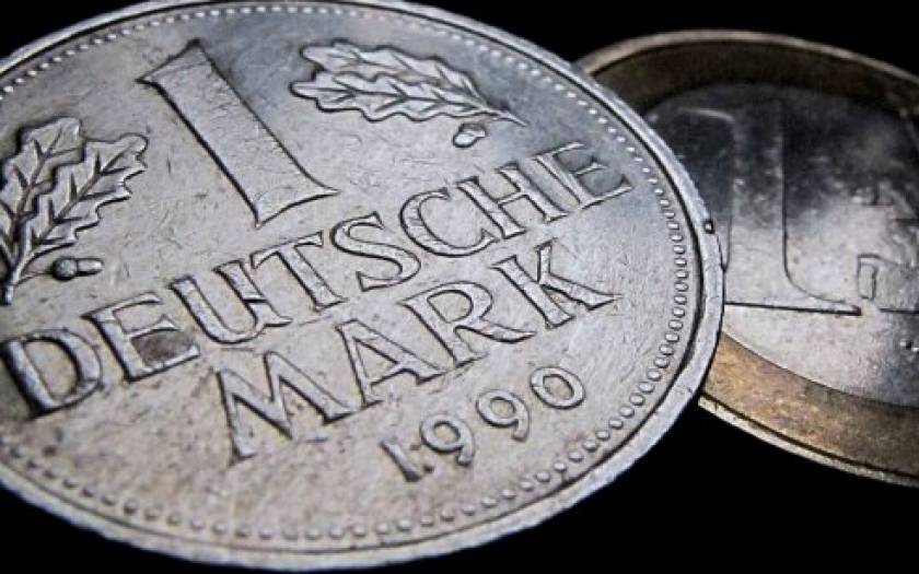Bundesbank: 12,9 δισ. μάρκα στα συρτάρια των Γερμανών