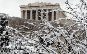 Καιρός: Επέλαση του χιονιά - Θα χιονίσει στην Αθήνα;