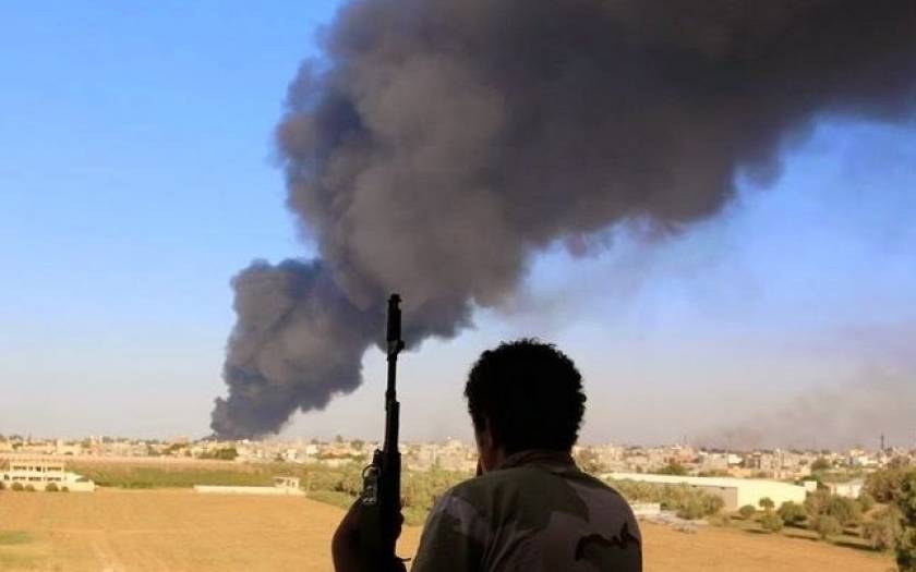 Λιβύη: Αεροπορικές επιδρομές εναντίον της Μισράτα