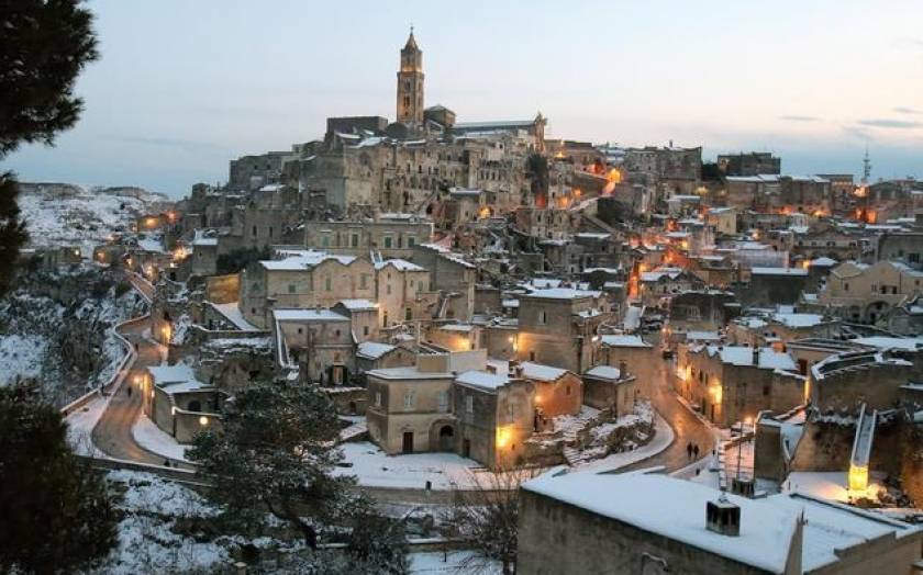 Ιταλία: Λευκή Πρωτοχρονιά (pics)