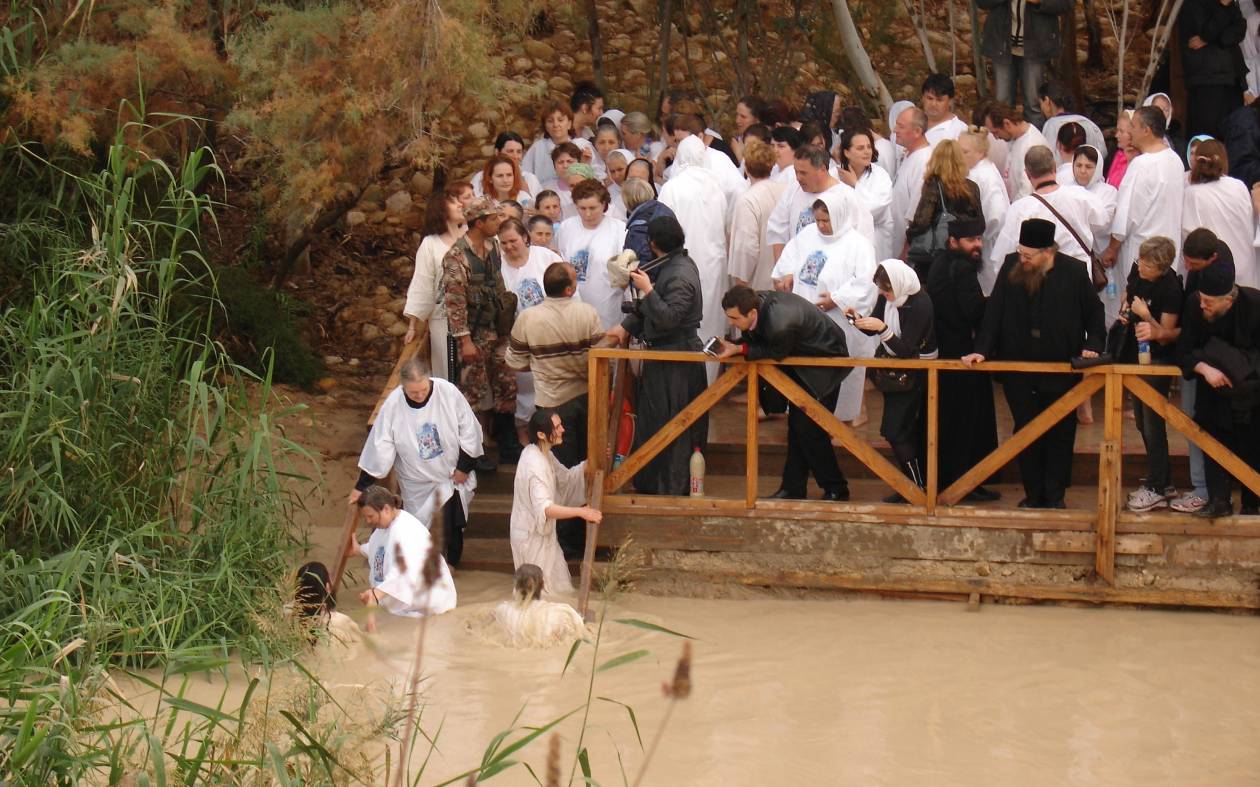 Ιορδάνης ποταμός: Αποστολή στον τόπο βάπτισης του Θεανθρώπου (pics+vids)