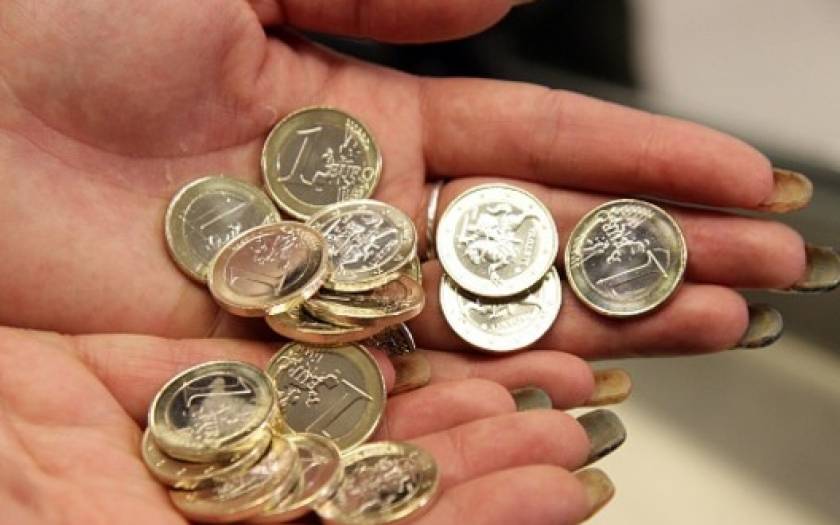 Bloomberg: «Αν φύγει η Ελλάδα, πάει το ευρώ»