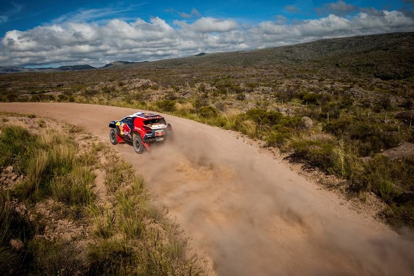 Rally Dakar 2015 2η ημέρα: Ο Calros Sainz να έμεινε στην έκτη θέση σχεδόν μισή ώρα πίσω, από τον πρώτο