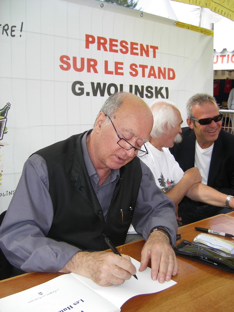 G. Wolinski dédicaçant à la fête de lHuma 2007-03