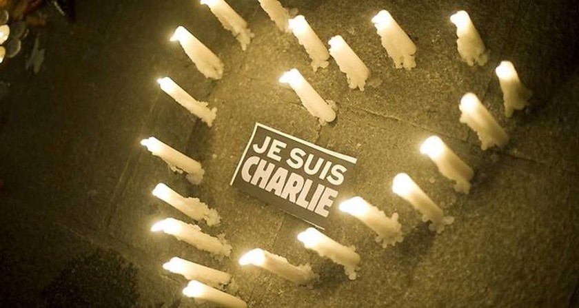 Charlie Hebdo: Ένα λεπτό σιγής σε όλη τη Γαλλία (photos)