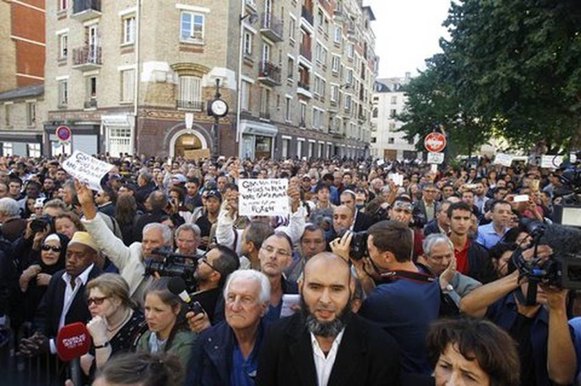 Εκατοντάδες χιλιάδες Γάλλοι στους δρόμους για τους μάρτυρες του παραλογισμού (pics)