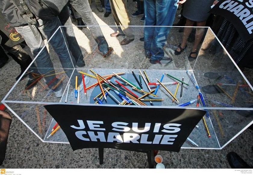 Θεσσαλονίκη: Συγκέντρωση με το σύνθημα «Je suis charlie» (Pics)