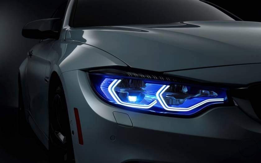 BMW: M4 Concept Iconic Lights
