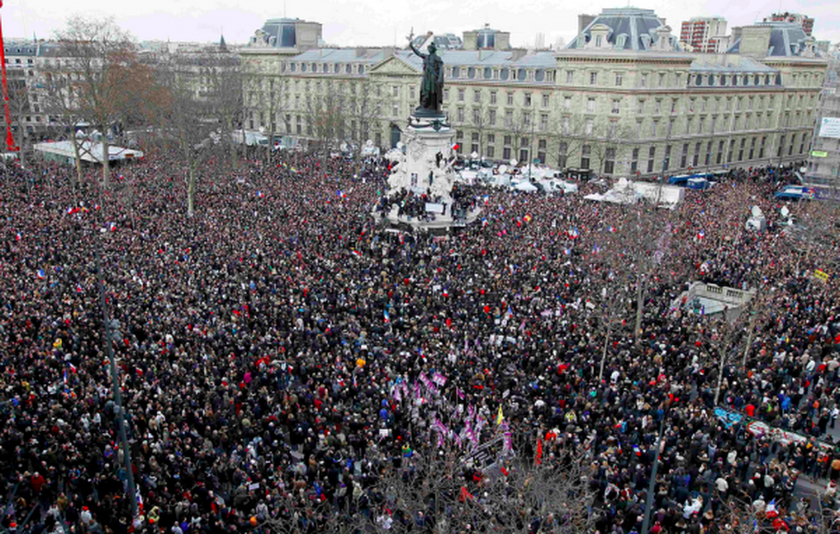 Charlie Hebdo: Η Γαλλία στους δρόμους κατά της τρομοκρατίας