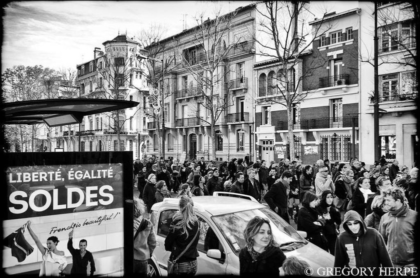 Je suis Charlie: Διαφορετικές φωτογραφίες από τη διαδήλωση