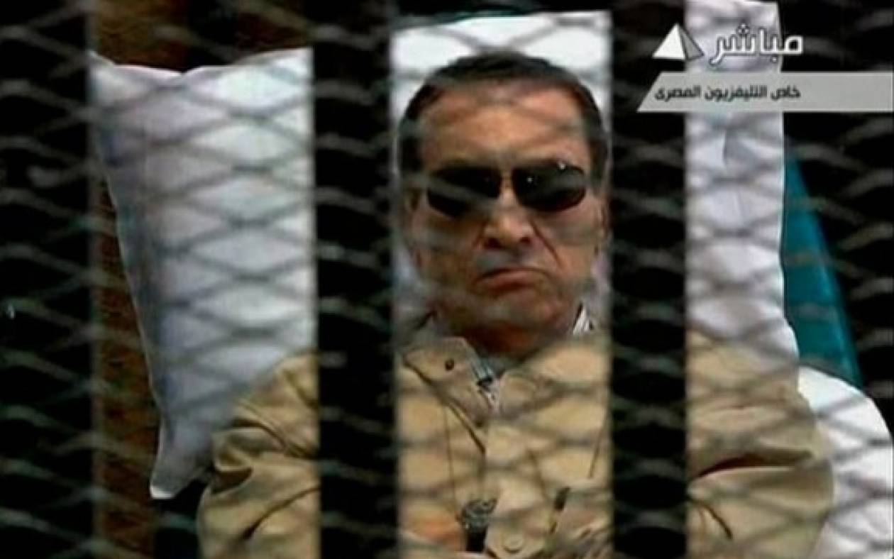 Αίγυπτος: Δεν βγαίνει από τη φυλακή ο Μουμπάρακ