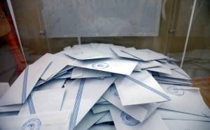 Εκλογές 2015 - ΣΥΡΙΖΑ: Aυταρχισμός και ρεβανσισμός η απόφαση για τους 18άρηδες