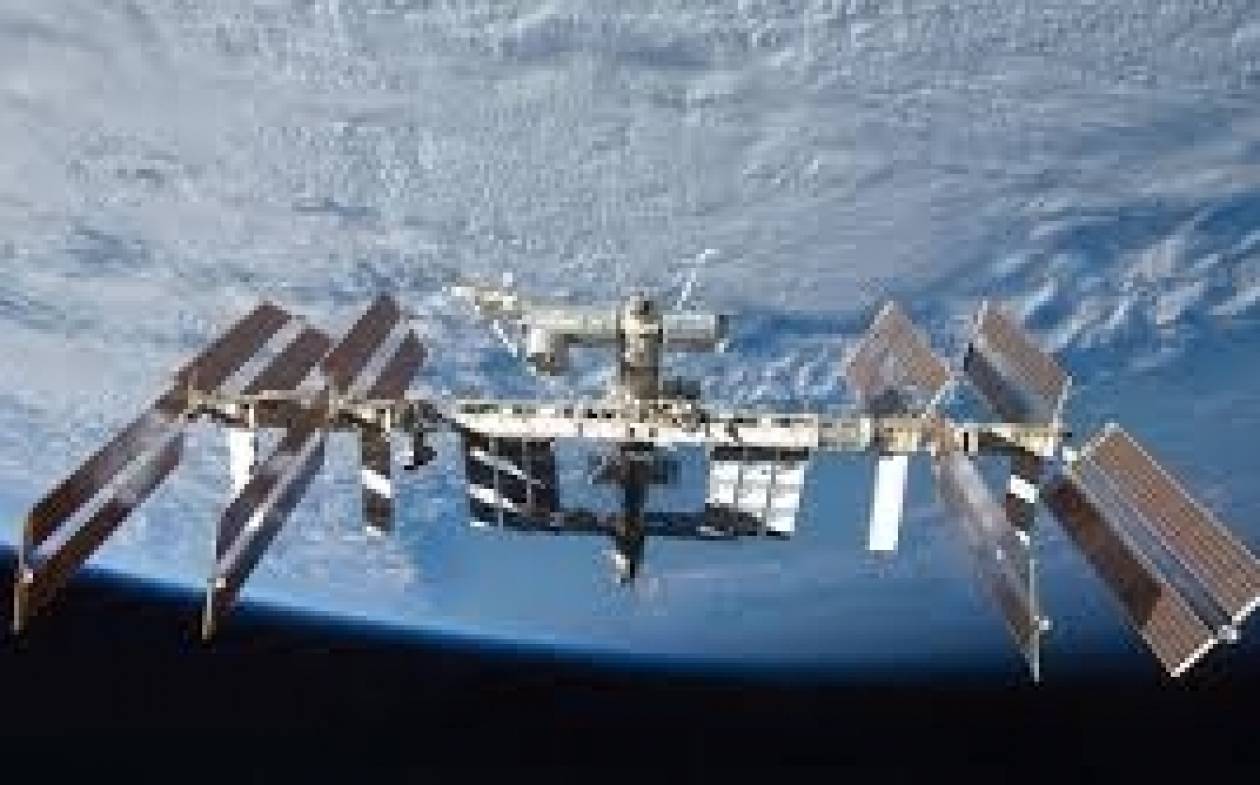 ISS: Ασφαλείς οι αστροναύτες - Δεν επιβεβαιώνεται η διαρροή