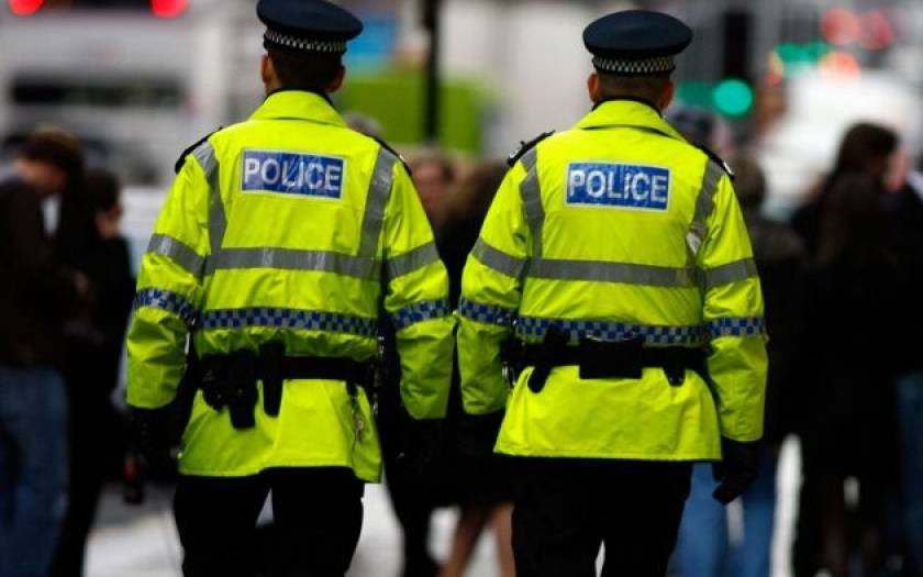 Ενισχύονται τα μέτρα ασφαλείας για τους αστυνομικούς στη Βρετανία