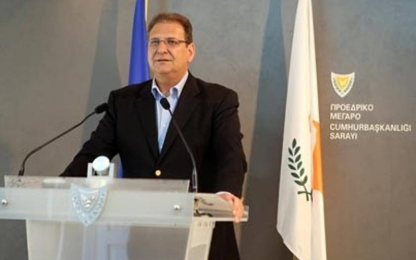 Β. Παπαδόπουλος: H Κυβέρνηση περιμένει εισηγήσεις για το Κυπριακό