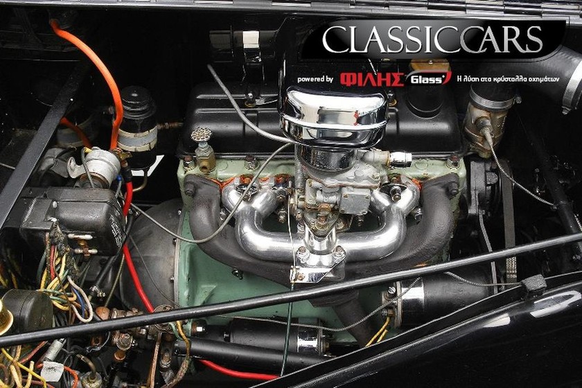 Ο κινητήρας ήταν ο 1500 κ.εκ. της Standard, που αργότερα μεγάλωσε στα 1800 και τα 2000 κ.εκ. με στοιχεία από την SS-Jaguar (μικρότερη συμπίεση και καρμπυρατέρ).
