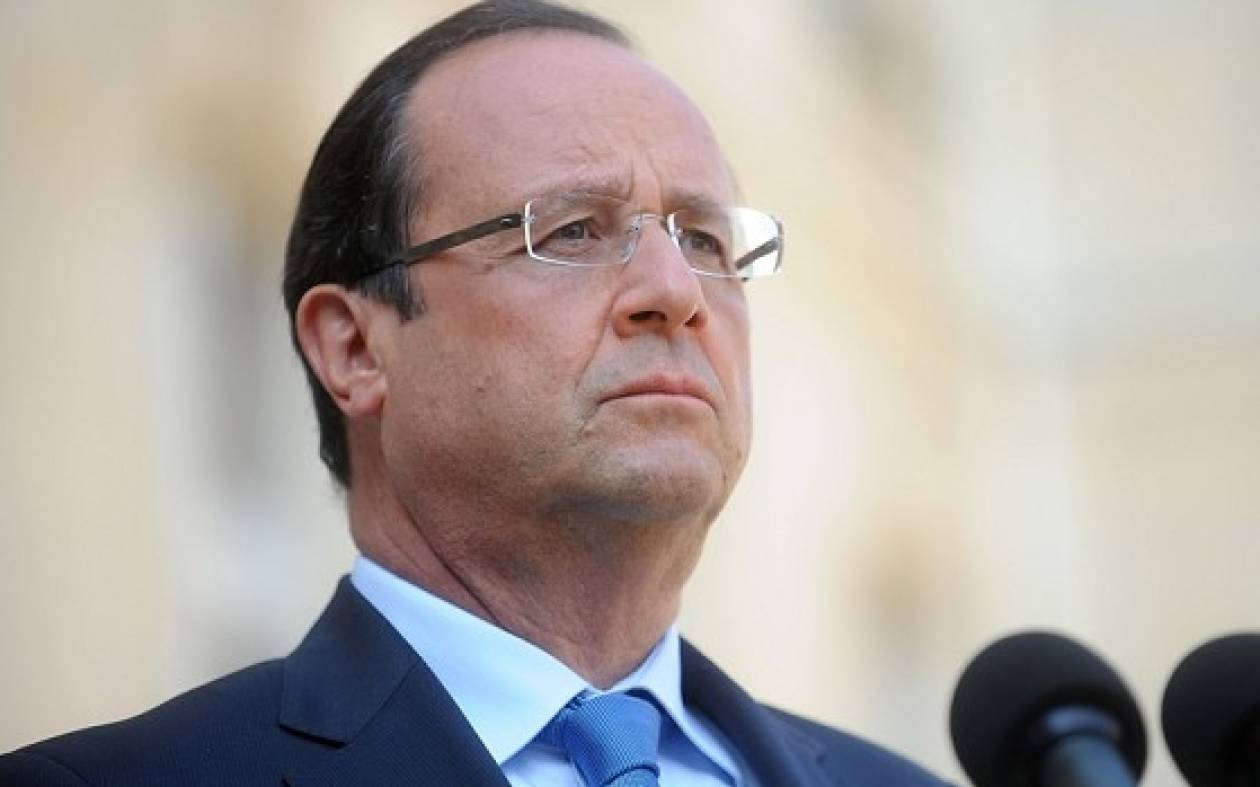 Γαλλία: Επιβραδύνονται οι περικοπές στην άμυνα μετά τις επιθέσεις