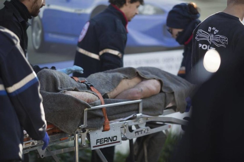 Ισραήλ: Τουλάχιστον δέκα τραυματίες από το αμόκ 23χρονου σε λεωφορείο (video & pics)