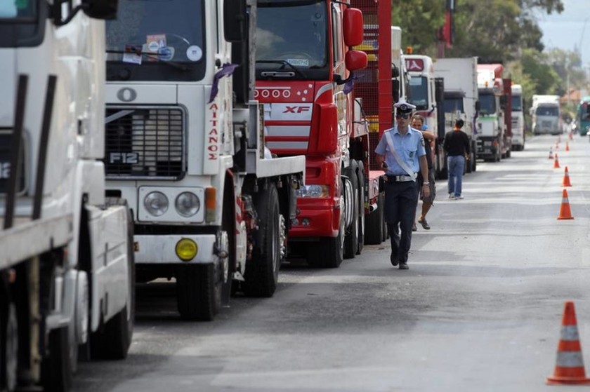 Υπ.Μεταφορών & Δικτύων: Αύξηση του μικτού βάρους των φορτηγών