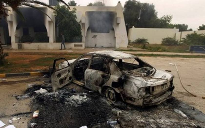 Λιβύη: Παγιδευμένο αυτοκίνητο εξερράγη μπροστά από πολυτελές ξενοδοχείο