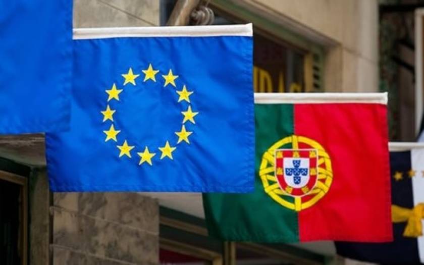 Bloomberg: Η Λισαβόνα αποπληρώνει τα δάνεια που πήρε από το ΔΝΤ