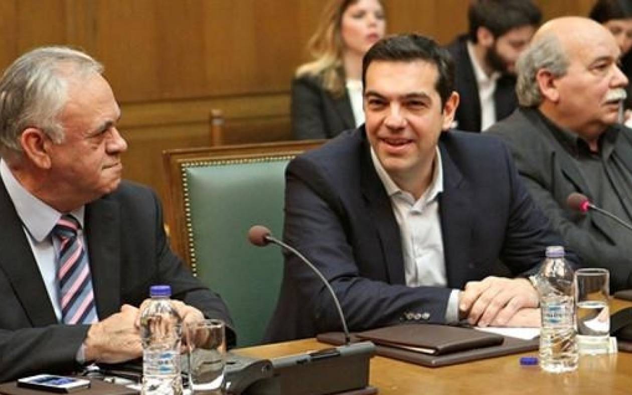 Η Ελλάδα και οι πολιτικές εξελίξεις στο επίκεντρο των διεθνών ΜΜΕ