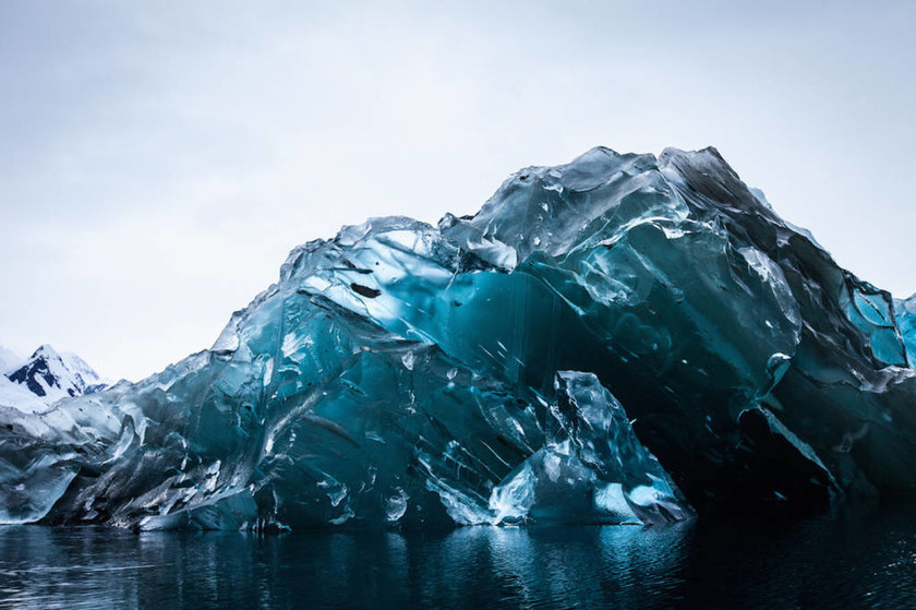 Ανταρκτική: Η «αθέατη» πλευρά ενός παγόβουνου (pics)