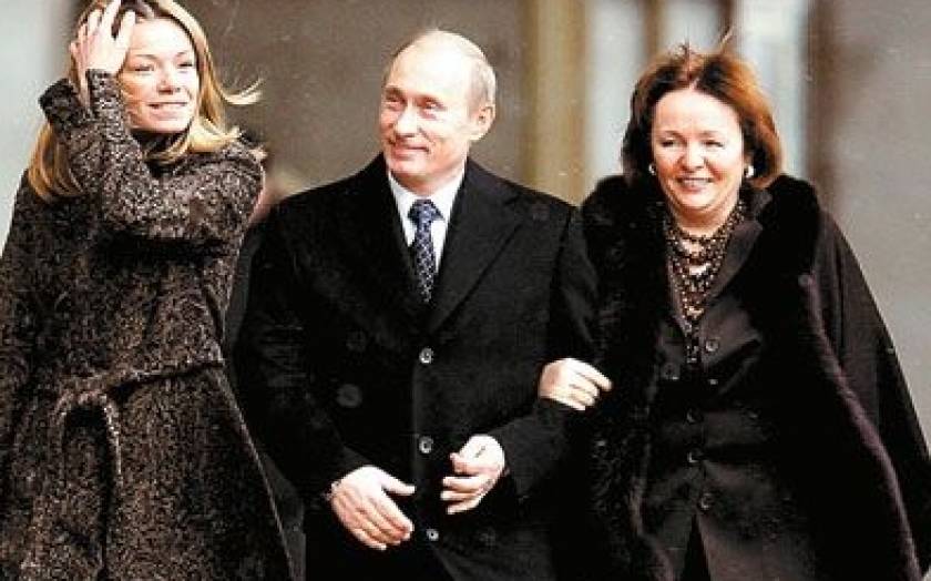 Μπλόγκερ αποκάλυψε τη μυστική ταυτότητα της κόρης του Πούτιν