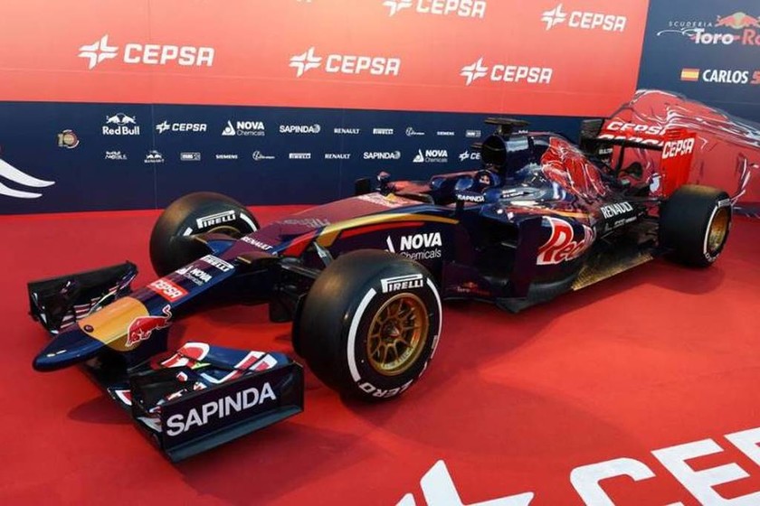 F1: Τα αποκαλυπτήρια της Scuderia Toro Rosso 10 του 2015