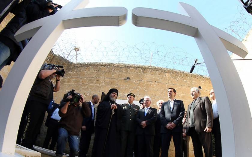 Επίσκεψη Τσίπρα στα Φυλακισμένα Μνήματα της Λευκωσίας (pics)