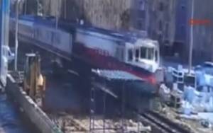 Τουρκία: Φρικτό δυστύχημα – Δύο νεκροί σε σύγκρουση τραίνου με αυτοκίνητο